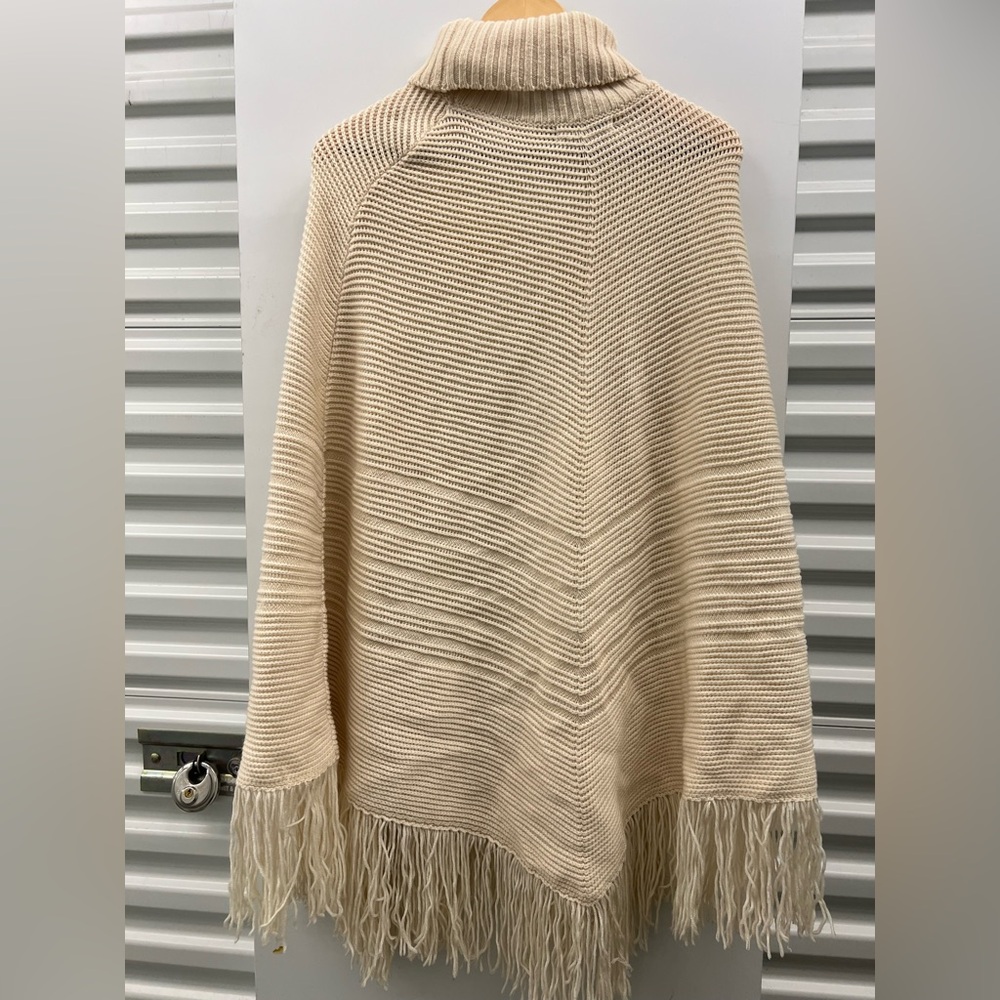 Banana Republic Cream Fringe Knit Poncho